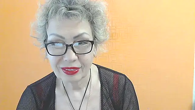 NessyJenixs online show from April 2026 07:11:02 AM