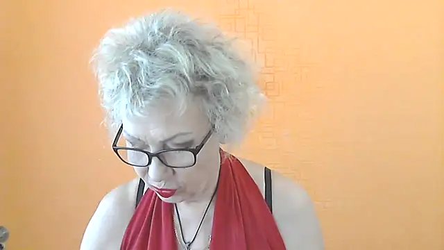 NessyJenixs online show from June 2026 06:36:02 AM