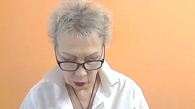 Snapshot of NessyJenixs chatting on November 2025 07:46:01 AM NessyJenixs online show from November 2025 07:46:01 AM