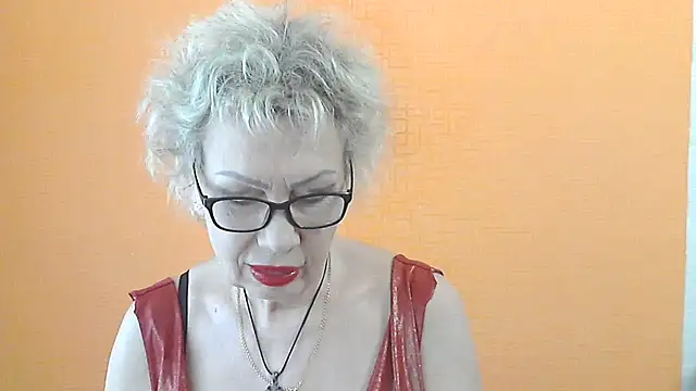 NessyJenixs online show from May 2026 06:46:01 AM