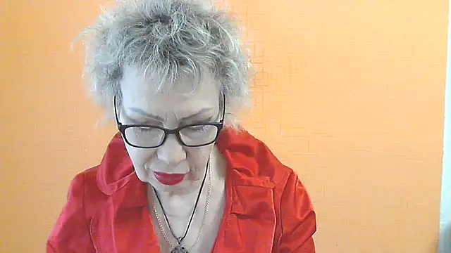 NessyJenixs online show from April 2026 07:42:02 AM