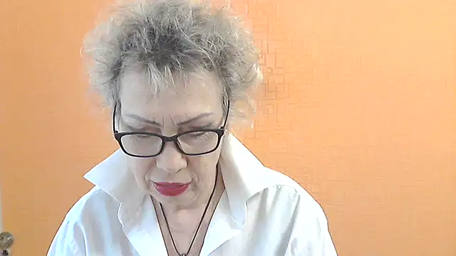 NessyJenixs online show from March 2026 01:34:01 PM
