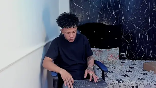 carlos alber12 online show from November 2025 03:27:02 PM