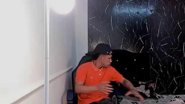 carlos alber12 online show from November 2025 03:27:02 PM