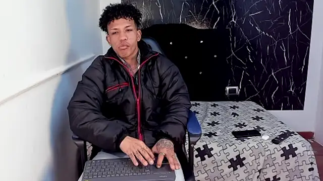 carlos alber12 online show from November 2025 02:42:01 PM