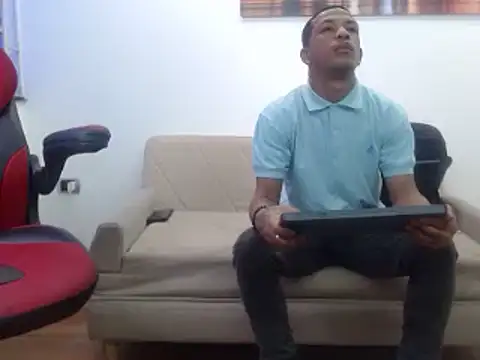 Snapshot of carlos_alber12 chatting on February 2025 07:41:01 PM carlos alber12 online show from February 2025 07:41:01 PM