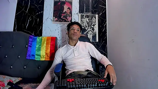 Snapshot of carlos_alber12 chatting on September 2025 12:56:02 PM carlos alber12 online show from September 2025 12:56:02 PM