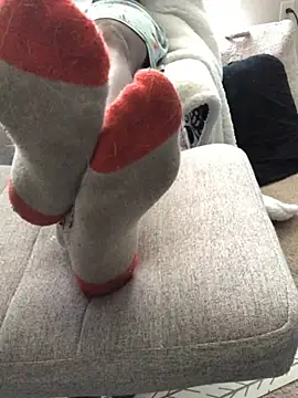 Snapshot of theprettysoles chatting on March 2025 04:22:01 PM theprettysoles online show from March 2025 04:22:01 PM