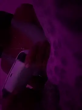 theprettysoles online show from April 2026 06:37:01 AM