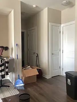 theprettysoles online show from December 2025 02:41:02 PM