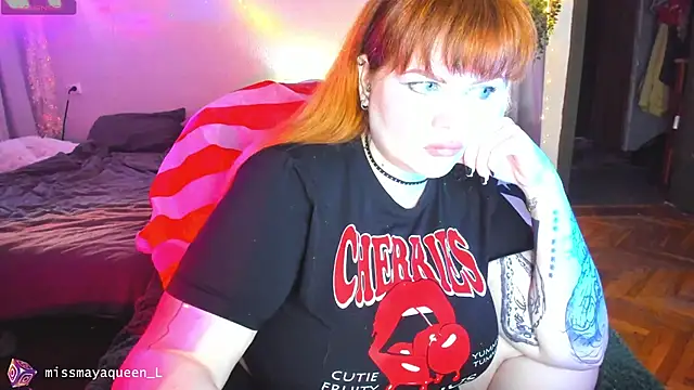 Snapshot of missmayaqueen chatting on June 2026 11:30:01 AM missmayaqueen online show from June 2026 11:30:01 AM
