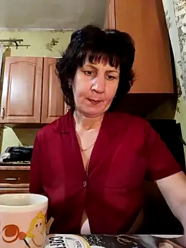 Snapshot of Laura_Kiss chatting on March 2025 04:11:01 PM Laura Kiss online show from March 2025 04:11:01 PM