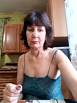 Laura Kiss online show from November 2025 08:37:01 AM