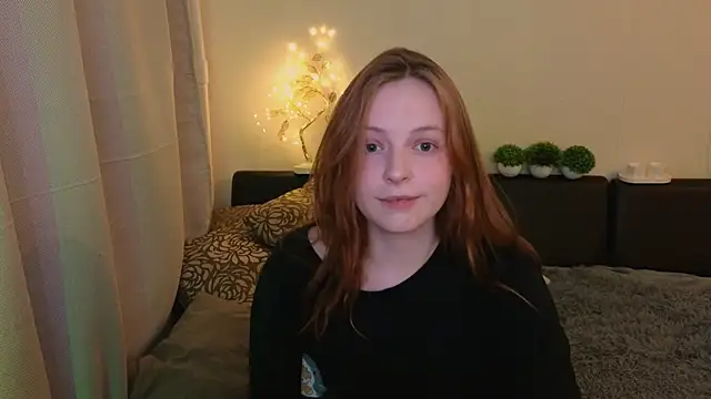 Snapshot of Hanna_melon chatting on February 2025 10:13:01 PM Hanna melon online show from February 2025 10:13:01 PM