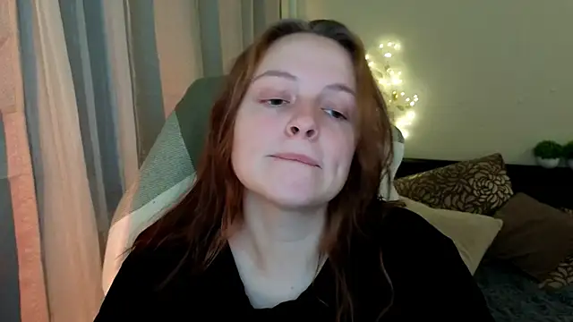 Snapshot of Hanna_melon chatting on February 2025 02:56:02 PM Hanna melon online show from February 2025 02:56:02 PM