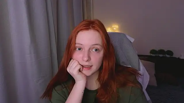 Snapshot of Hanna_melon chatting on March 2025 12:05:02 AM Hanna melon online show from March 2025 12:05:02 AM