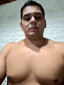 leandroc04 online show from March 2026 03:16:01 AM