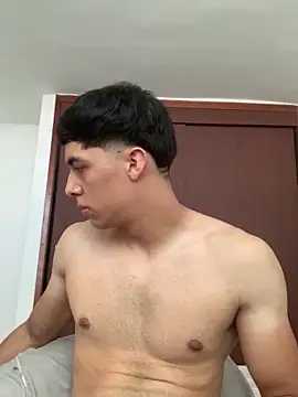 max ryderr online show from February 2025 09:49:01 PM