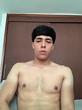 max ryderr online show from January 2025 03:58:01 PM