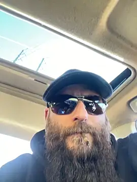 MasterMike2030 online show from October 2025 07:14:02 PM