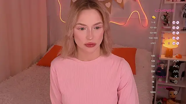 Snapshot of Sweettsiren chatting on January 2025 08:07:02 AM Sweettsiren online show from January 2025 08:07:02 AM