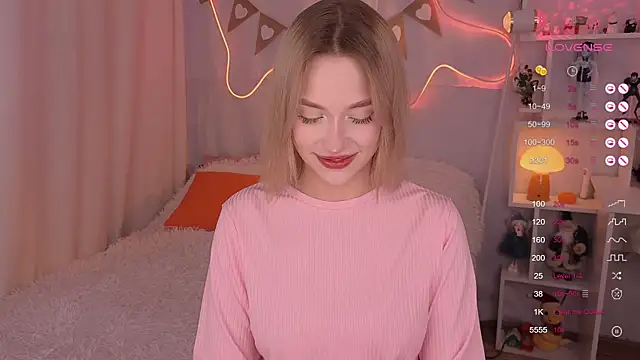 Snapshot of Sweettsiren chatting on January 2025 04:20:01 AM Sweettsiren online show from January 2025 04:20:01 AM