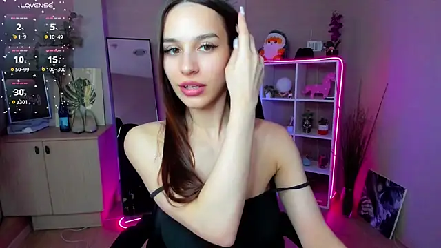 KristineBeauty online show from February 2026 08:45:01 AM