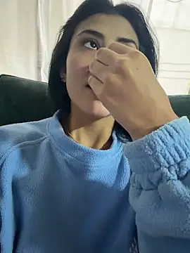 fiorella paris online show from April 2026 08:39:01 PM