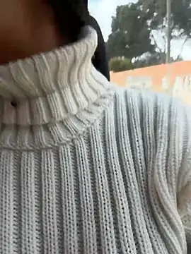 fiorella paris online show from March 2026 09:14:01 PM