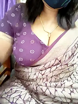 Queenflowerr online show from April 2026 08:15:01 AM