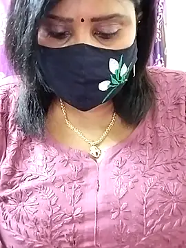 Snapshot of Queenflowerr chatting on September 2025 06:26:02 PM Queenflowerr online show from September 2025 06:26:02 PM