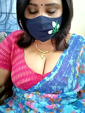 Queenflowerr online show from January 2026 05:36:02 AM