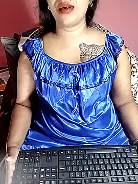 Sexy-Monikaa online show from May 2026 03:28:01 AM