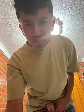 Snapshot of sebaxx8_ chatting on February 2025 05:41:02 AM sebaxx8 online show from February 2025 05:41:02 AM