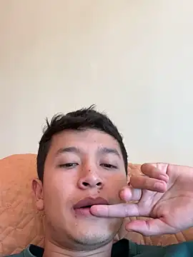 Snapshot of sebaxx8_ chatting on January 2025 03:22:01 PM sebaxx8 online show from January 2025 03:22:01 PM