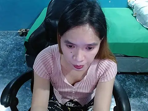 Snapshot of Asianpinaybeauty_yam007 chatting on November 2025 08:30:01 AM Asianpinaybeauty yam007 online show from November 2025 08:30:01 AM