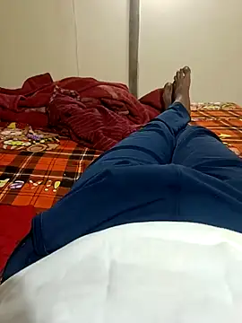 Snapshot of Royyy_dandol chatting on January 2025 02:37:01 PM Royyy dandol online show from January 2025 02:37:01 PM