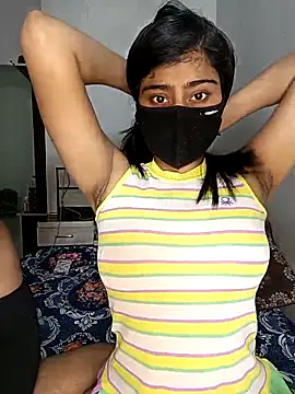 Love-N online show from December 2025 10:12:01 PM