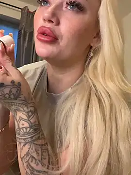 blissdimicco online show from February 2025 04:58:02 PM