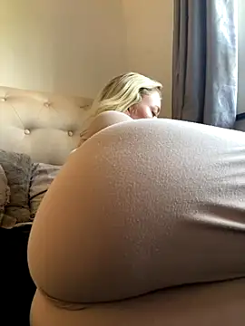 blissdimicco online show from October 2025 10:13:01 AM