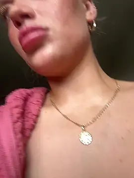 blissdimicco online show from February 2026 11:19:01 AM