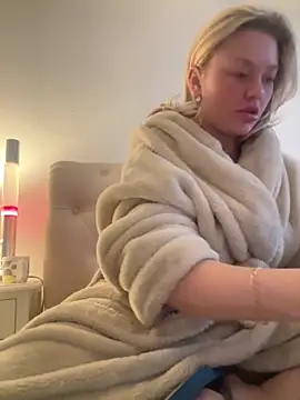 blissdimicco online show from April 2026 07:03:01 AM