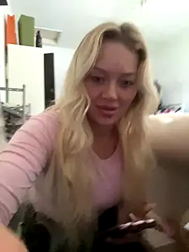 blissdimicco online show from November 2025 10:52:02 AM