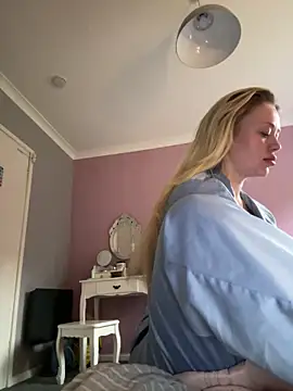 blissdimicco online show from December 2025 09:13:02 AM