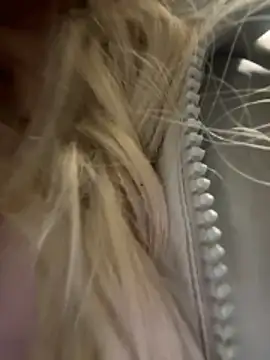 blissdimicco online show from November 2025 10:54:01 AM