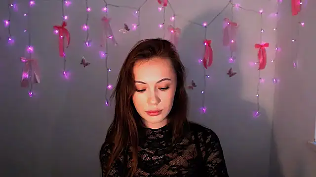 Nikonara Love online show from December 2025 02:00:02 PM