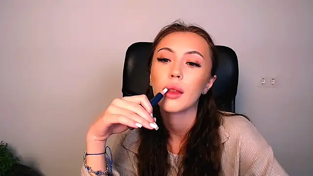 Nikonara Love online show from November 2025 03:48:02 PM