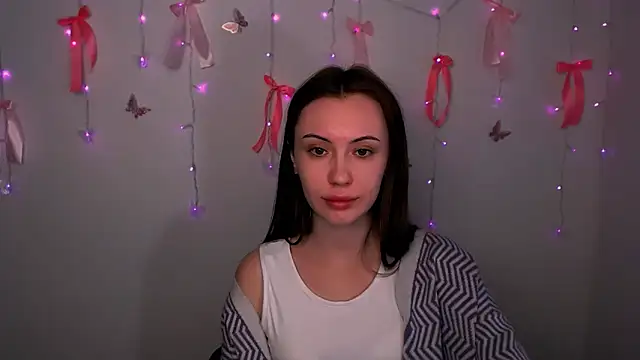 Nikonara Love online show from February 2026 01:35:02 PM