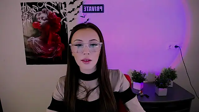 Nikonara Love online show from March 2025 03:22:01 PM