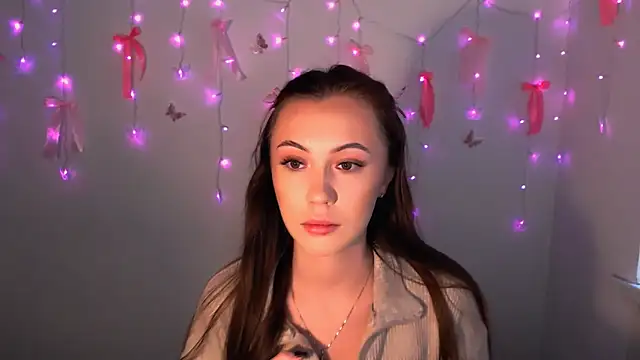 Nikonara Love online show from December 2025 01:15:01 PM